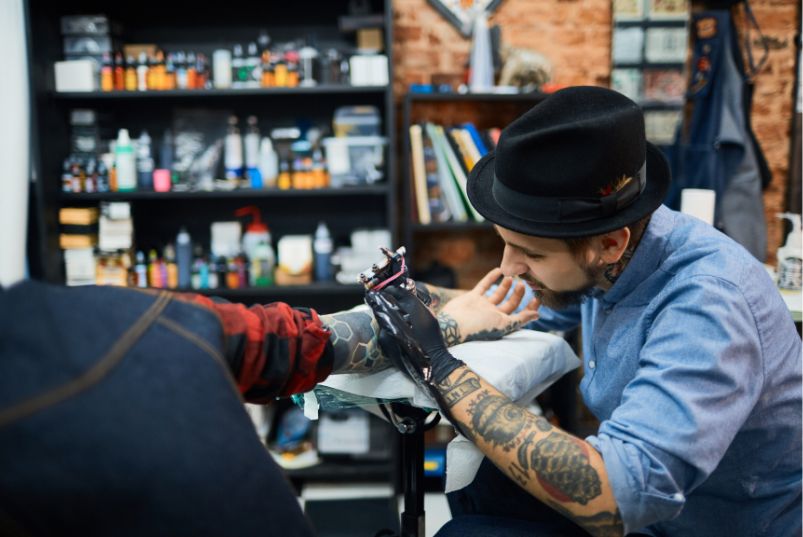 What To Look For When Choosing a Tattoo Artist